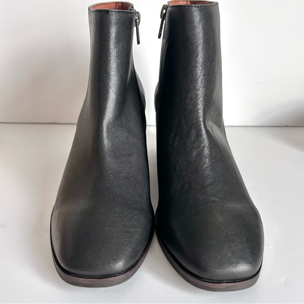 NEW IN BOX Lucky Brand Mazzee Black Ankle Boots. Black. Size: 7 - Picture 2 of 15